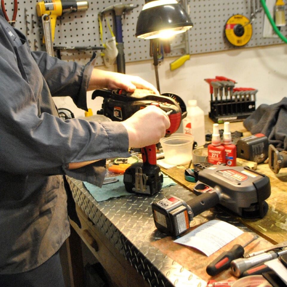 Power-tools Repairing Service for all Brands - BAS Kuwait Bab Al Saif Standard Standard