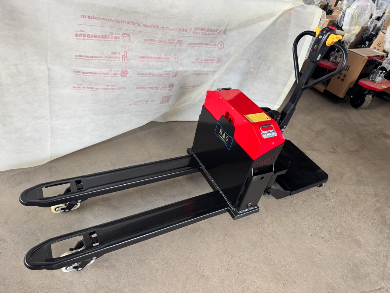 2 Ton Electric Pallet Jack | 48V Lithium Battery | 115cm Fork | Compact Warehouse Forklift - BAS Kuwait